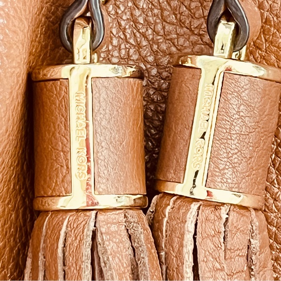 MICHAEL Michael Kors Camden Women's Brown Classic Tassel Satchel Bag - Picture 4 of 7